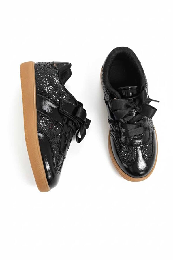 CIRTLI VE FİYONKLU PULLU ÇOCUK SNEAKER AYAKKABI