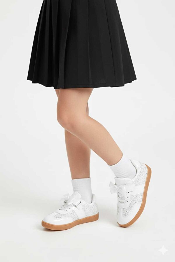 CIRTLI VE FİYONKLU PULLU ÇOCUK SNEAKER AYAKKABI