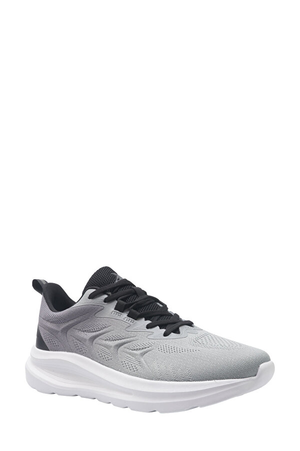 INT-SOFI- GRAY Man 005