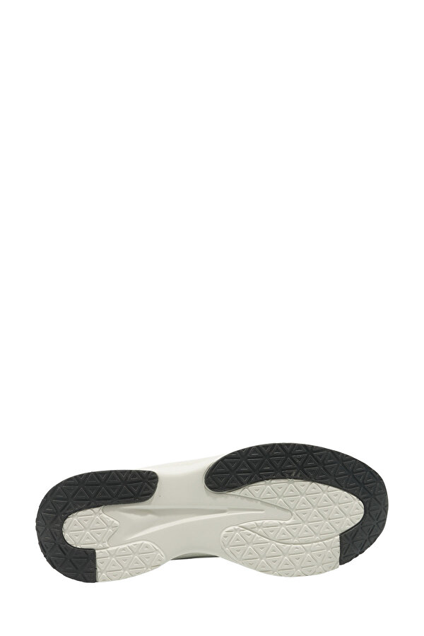 INT-ZURAB- WHITE Man 005