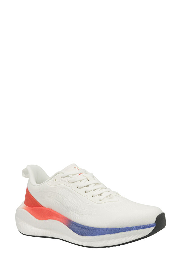 INT-SUPHAN- WHITE Man 005