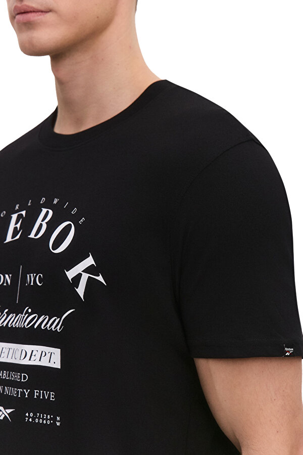 INTERNATIONAL GRAPHIC TEE 054