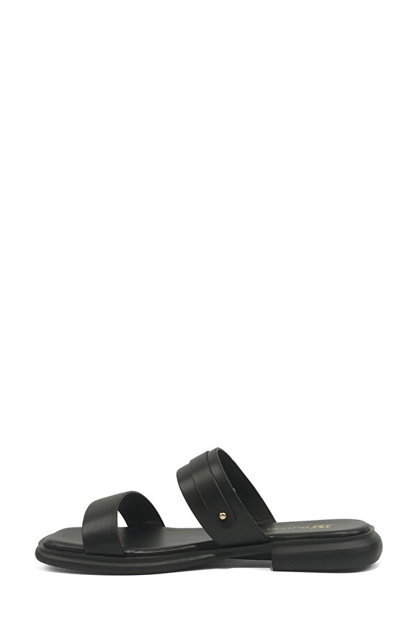 INT1226Y106 6FX BLACK Woman 425