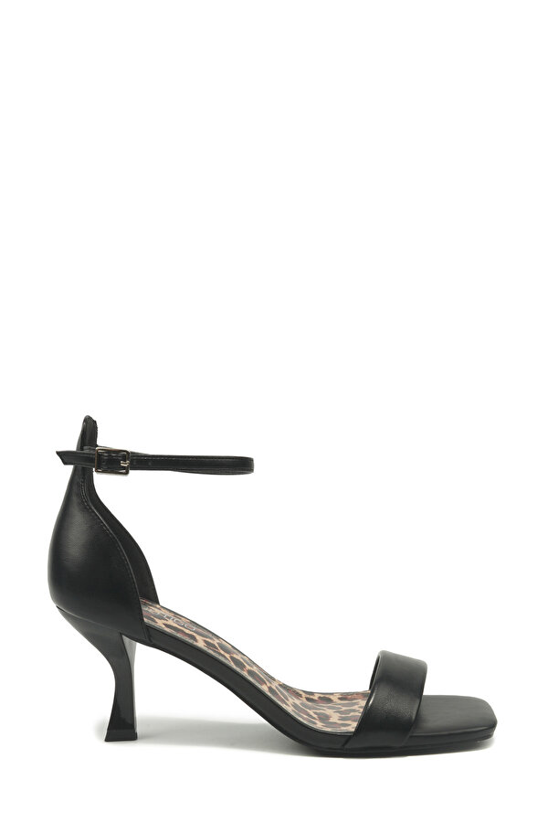 INT1226Y081 6FX BLACK Woman 241