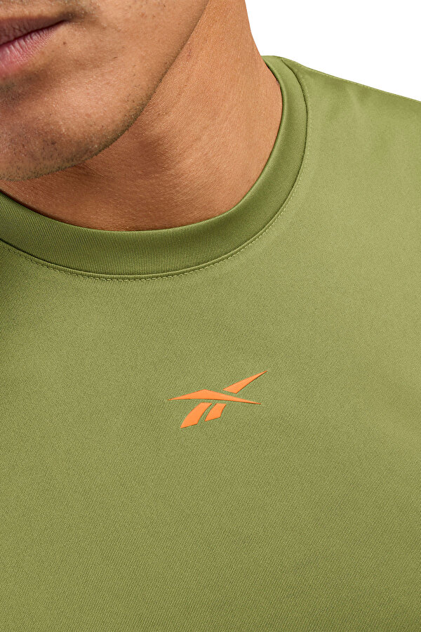 ID TRAIN SLVLS TECH TEE GREEN Man 055