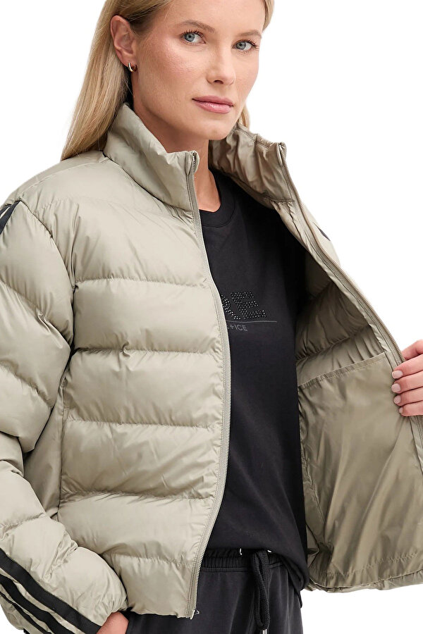 W ESS 3S SD JKT BLACK Woman 057