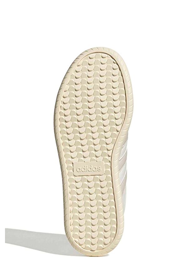 BARREDA WHITE Woman 001