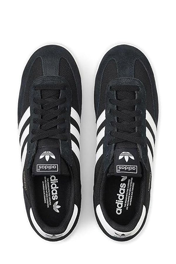 R71 BLACK Man 001