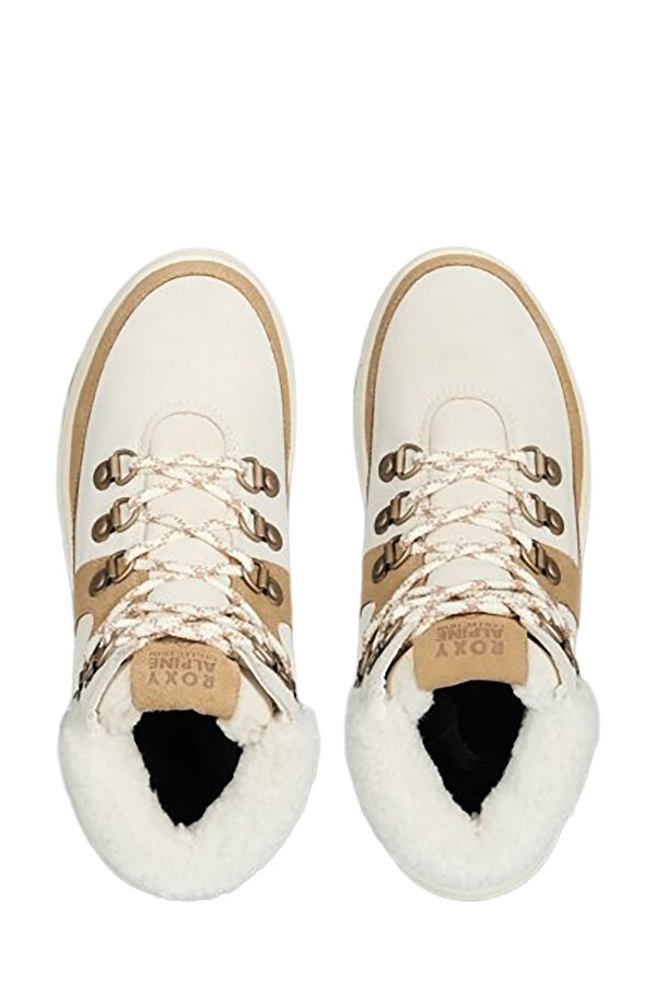 ALYAH Sneakers