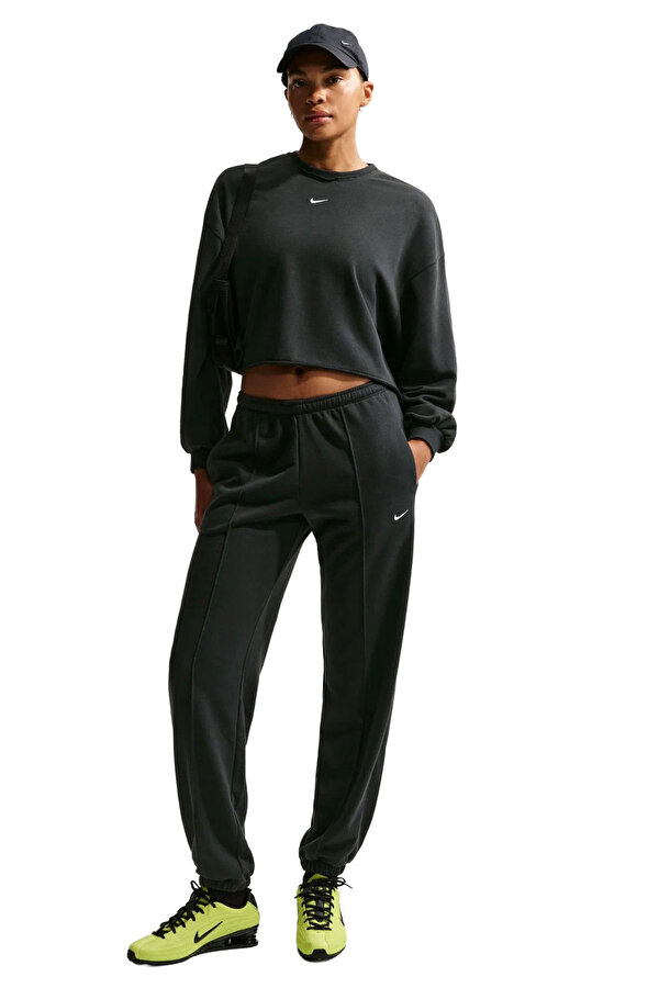 W NSW CHLL FT JGGR PANT BLACK Woman 058