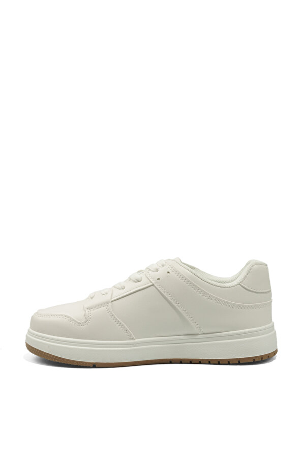 INT-CASARES- WHITE Boy 001