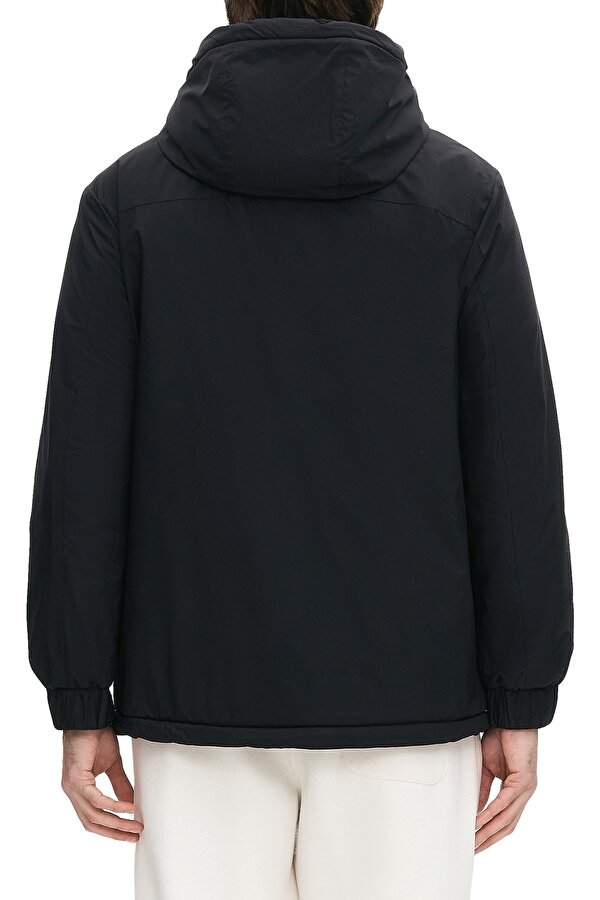 VELA JACKET 047
