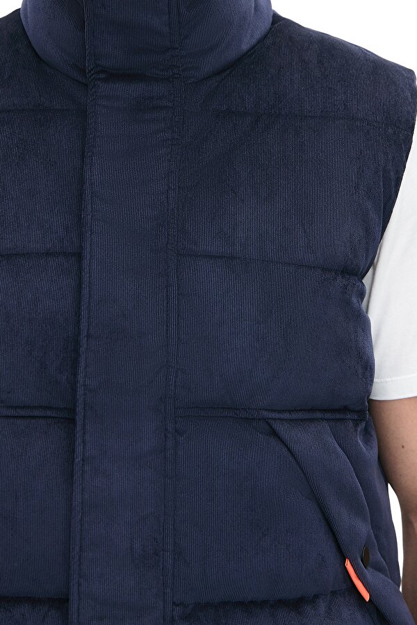 ROLLS VEST 068