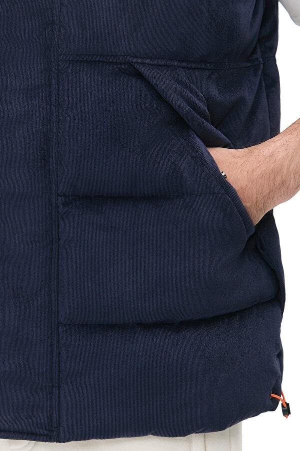 ROLLS VEST 068