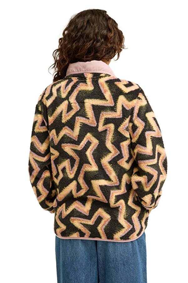SWITCHBACK PULLOVER 057