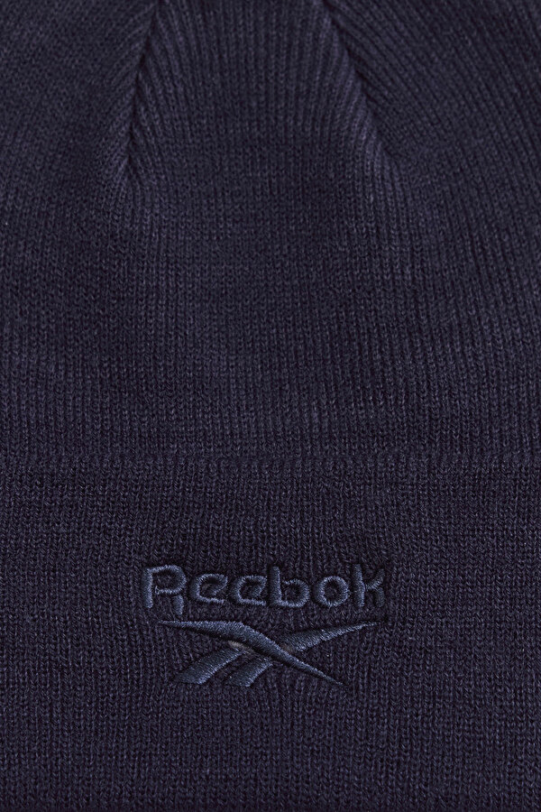 ADULTS’ FLAT KNIT BEANIE Шапки бини