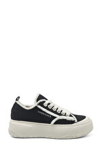 VELLER Siyah Kadın Sneaker - FLO 2. Ürüne %50 İndirim