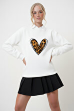 Unisex Leopar Desenli Kalp Baskılı Oversize Bisiklet Yaka Sweatshirt - 3 Al 1 Öde