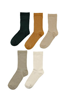 Color 101925727