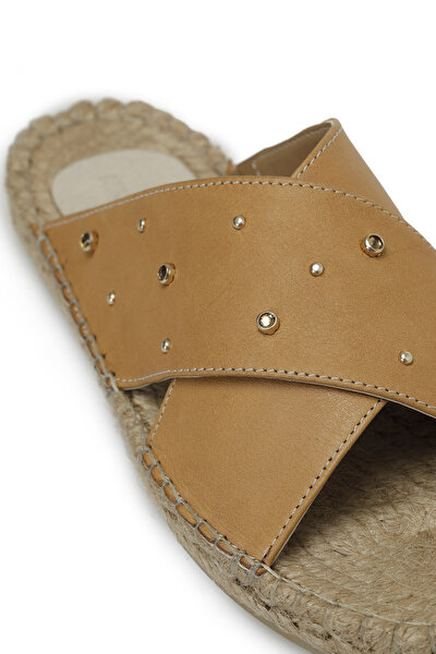 Nine West WONGA 4FX Kahverengi Kadın Düz Terlik