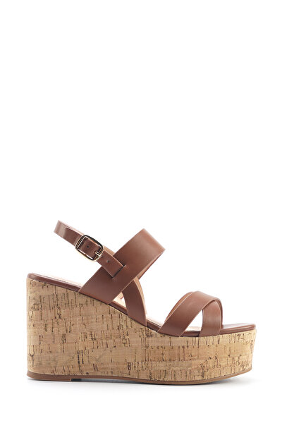 Nine West MONSA 5FX Kahverengi Kadın Dolgu Topuk Sandalet