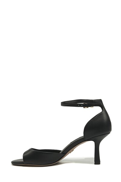 Nine West TUMPEN 6FX Siyah Kadın Topuklu Sandalet