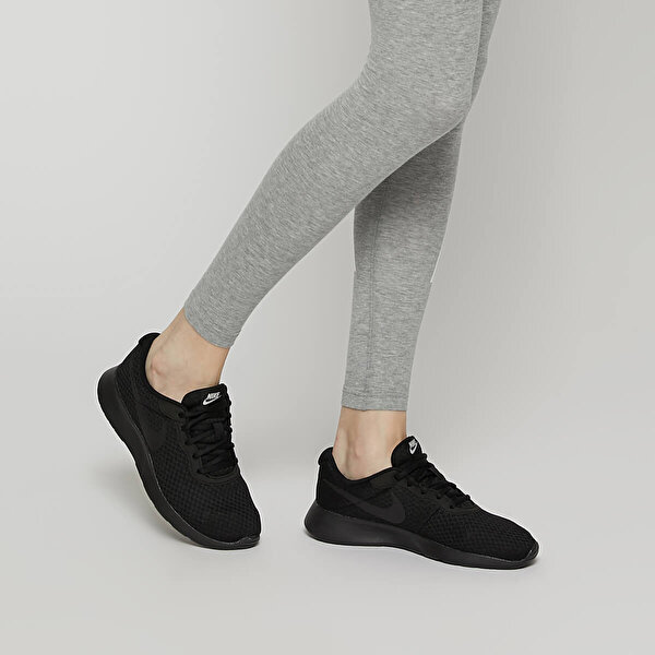 nike wmns tanjun siyah kadin sneaker ayakkabi 100268195 instreet
