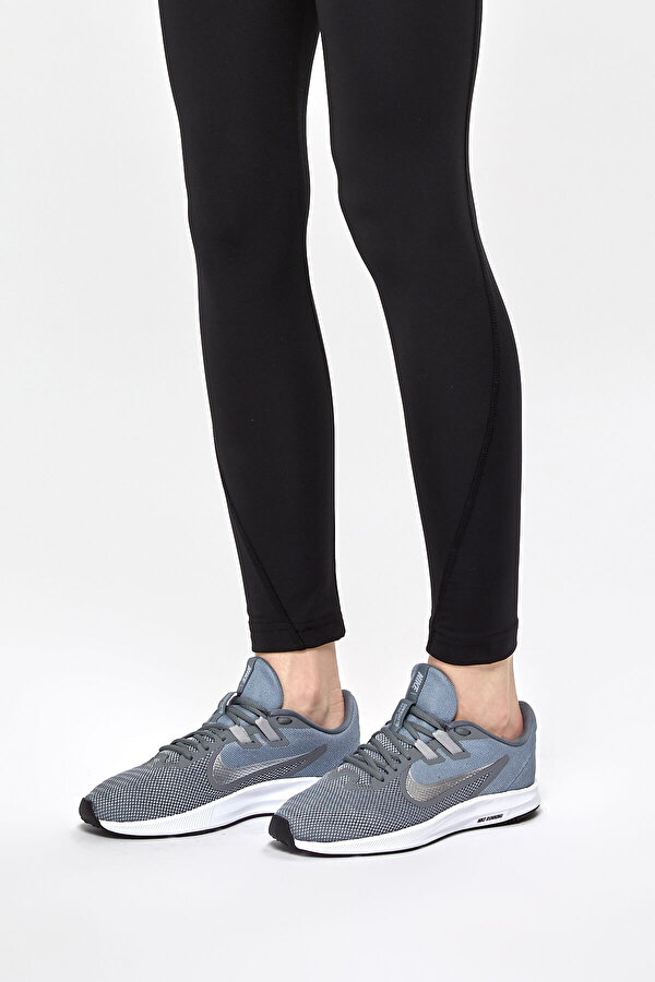Nike WMNS DOWNSHIFTER 9 Gri Kadın Koşu Ayakkabısı