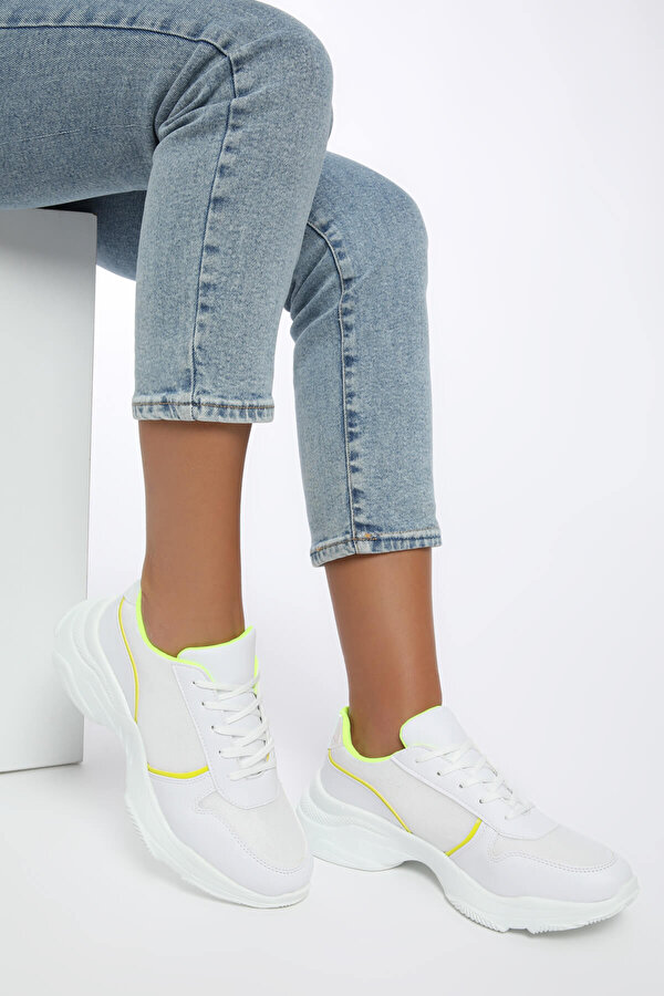 Butigo 19SF-1620 Beyaz Kadın Sneaker