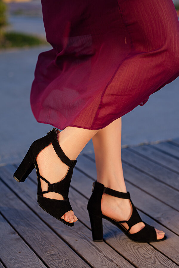 Daxtors D1250 Kadın Günlük Klasik Topuklu Ayakkabı_Siyah-Süet