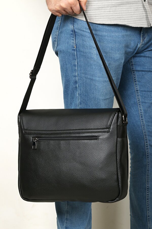 byHAKAN AR-1800 POSTACI EVRAK DİZÜSTÜ LAPTOP NOTEBOOK MACBOOK TABLETÇANTASI EL VE OMUZ GÜNLÜK KULLANIM ÇANTA SİYAH