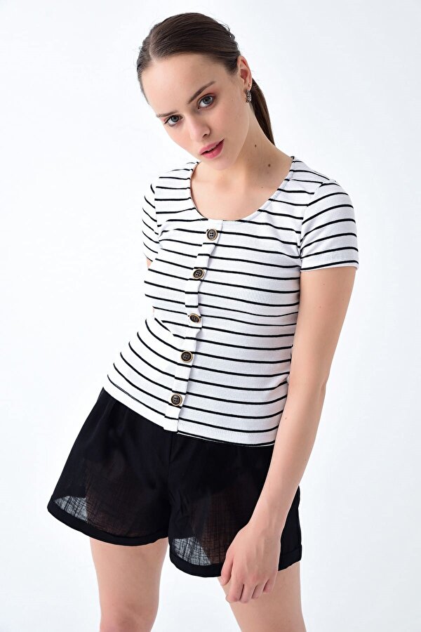Miss Lusi 9151533 Kaşkorse Önü Düğmeli Kısa Kol Bluz