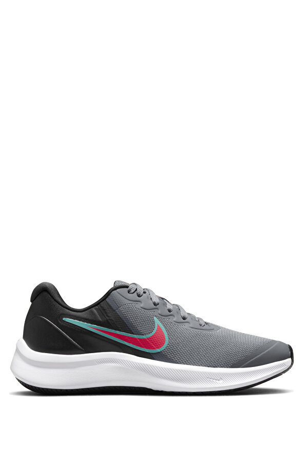 Nike Star Runner 3 D Grey Teenage Boy Running