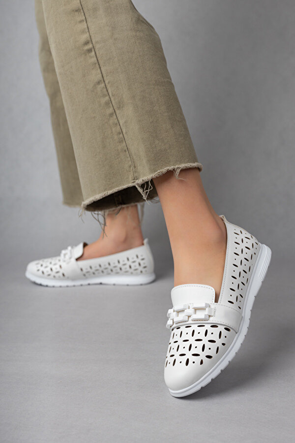 Freemax Kadın Babet Günlük Suni Deri Hafif Rahat Yazlık Casual Ayakkabı Beyaz