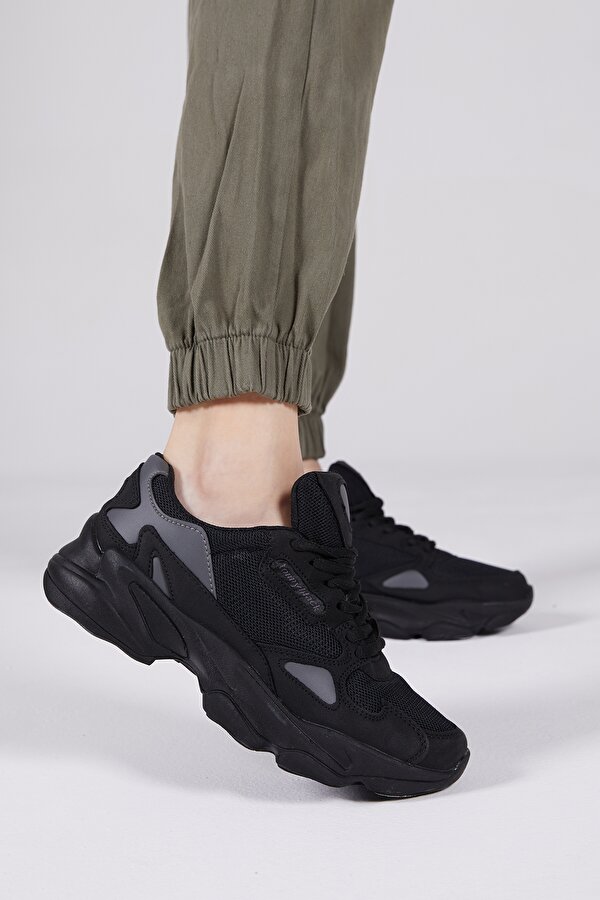 Tonny shop black sneaker