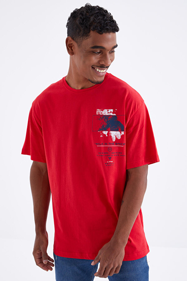 Tommy Life Kırmızı Baskı Detaylı O Yaka Erkek Oversize T-Shirt - 88099