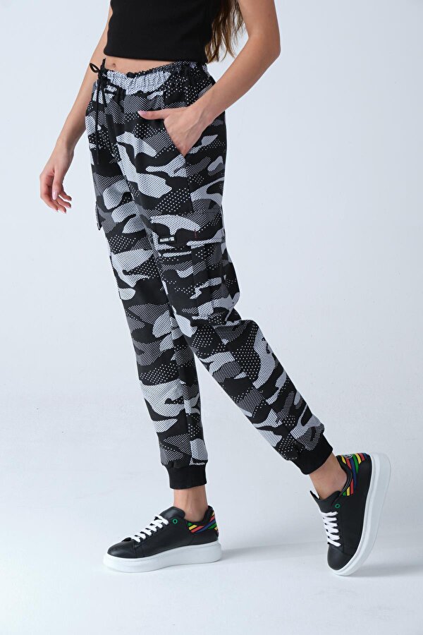 Alexander Gardi ALEXANDERGARDI KAMUFLAJ DESENLİ CEPLİ EŞOFMAN ALTI (E21-72102)