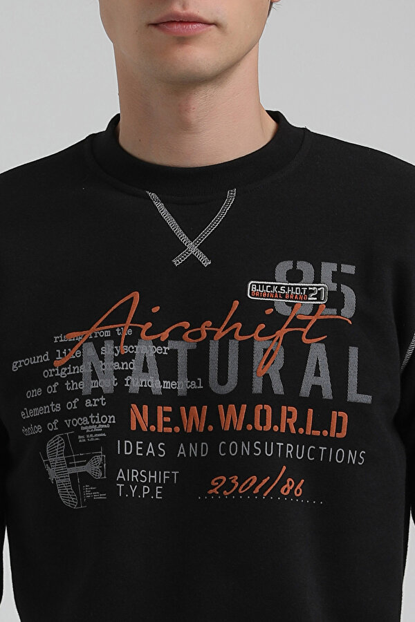 New World Polo Bisiklet Yaka Siyah Slim Fit Sweatshirt 22FWM60121 QR9260