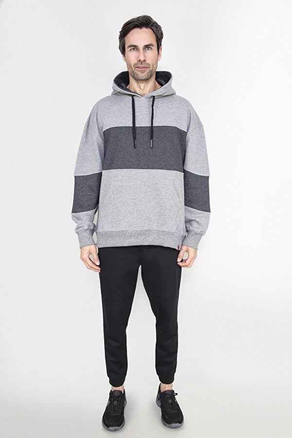 Alexander Gardi ALEXANDERGARDI KAPÜŞONLU SWEATSHİRT (E21-5504) Alexander Gardi ALEXANDERGARDI KAPÜŞONLU SWEATSHİRT (E21-5504)