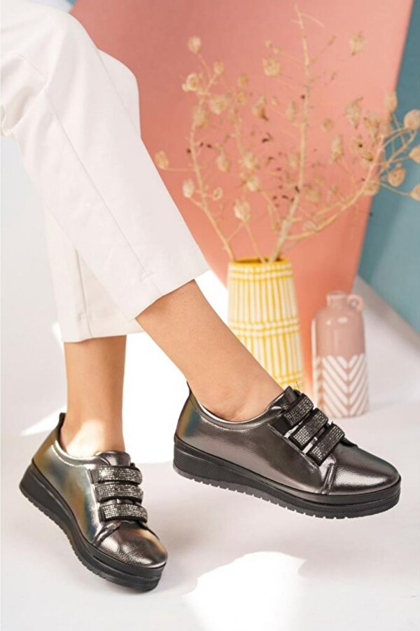 Fix 5201 Parlak Deri Trend Fashion Kadın Ayakkabı