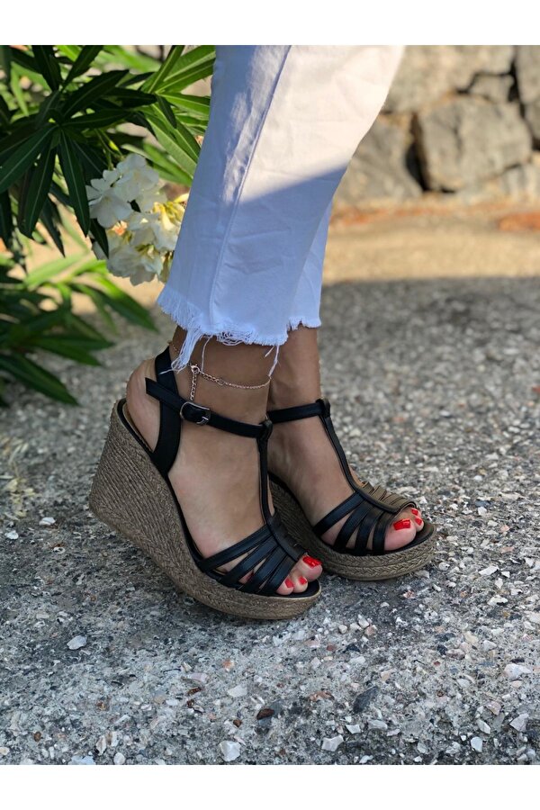 Shoemark Marilyn Siyah Topuklu Kadın Ayakkabı IV7177