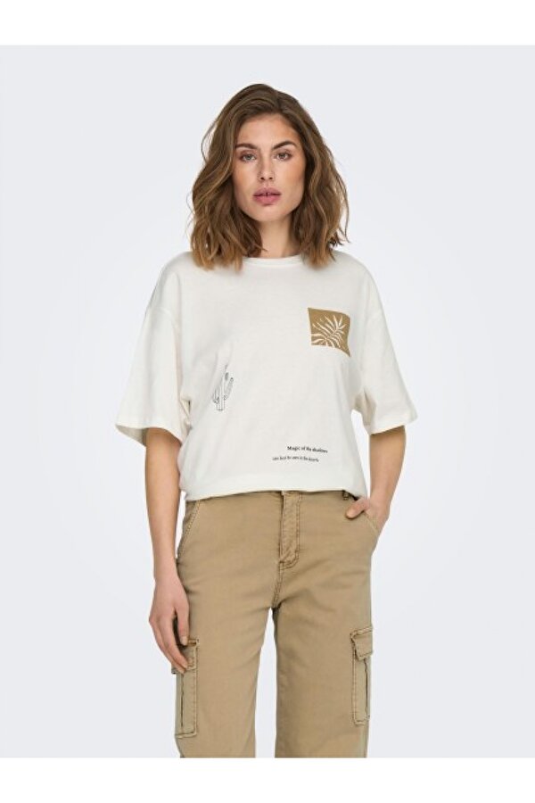 Only Rahat Kesim Beyaz Kadın T-Shirt 15286655