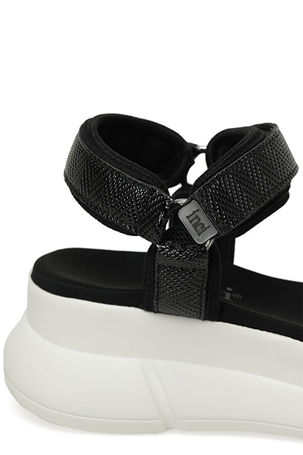 Sandalias plataforma sales negras bershka