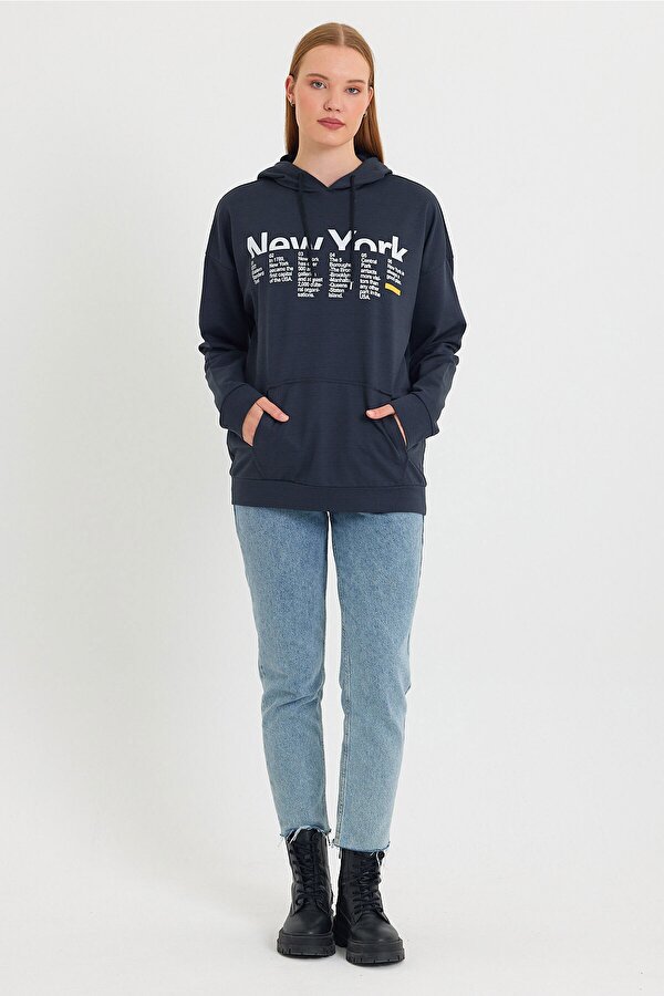 Süperlife Kadın Kapşonlu Kanguru Cepli Sweat Newyork Baskılı SPR23SWk362 Süperlife Kadın Kapşonlu Kanguru Cepli Sweat Newyork Baskılı SPR23SWk362