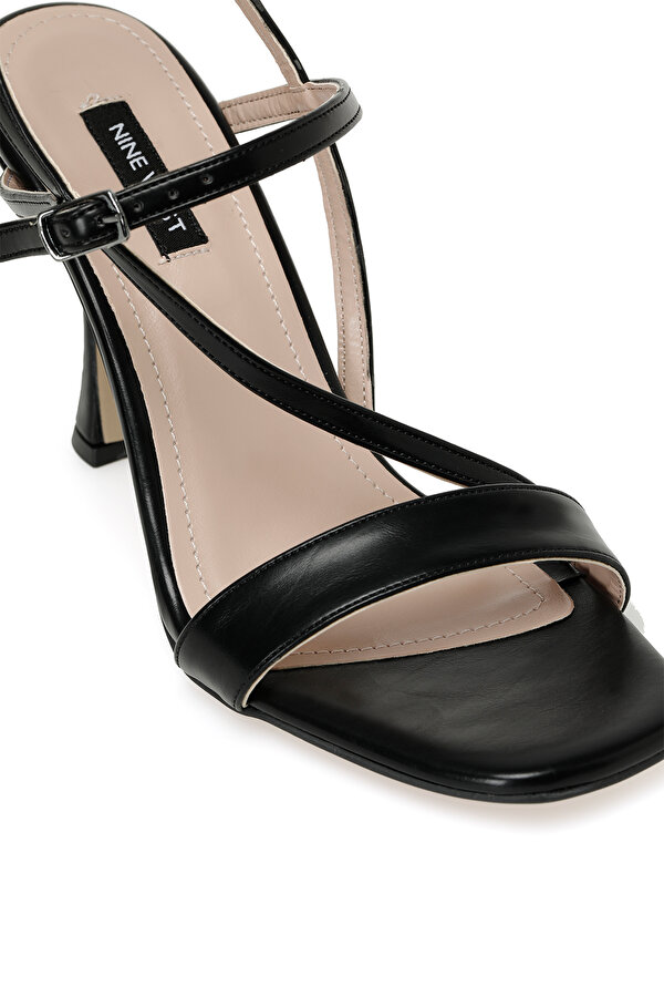 Nine West FIT 3FX Siyah Kadın Topuklu Sandalet