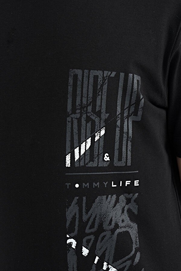 Tommy Life Siyah Baskı Detaylı O Yaka Standart Kalıp Erkek Çocuk T-Shirt - 11104 IV10562