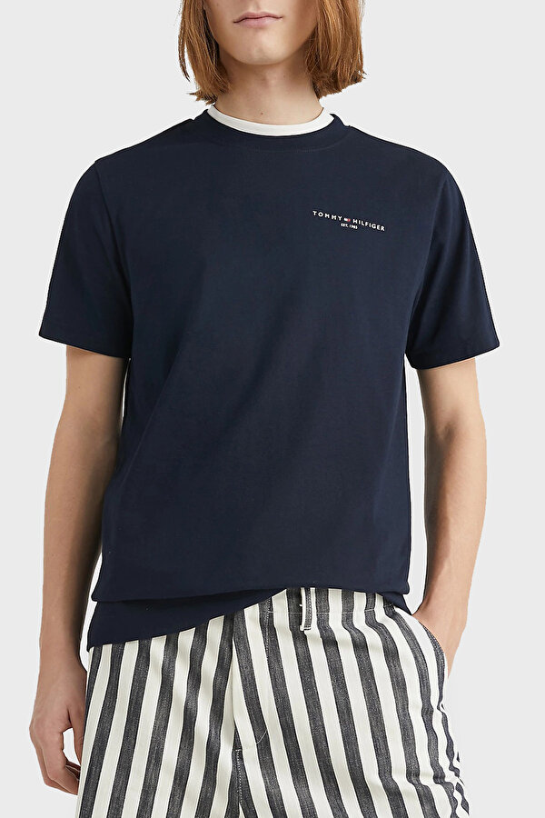 Tommy Hilfiger Erkek T Shirt MW0MW30050 DW5 LACİVERT Tommy Hilfiger Erkek T Shirt MW0MW30050 DW5 LACİVERT