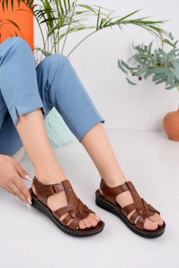 Muggo Soft Kadın Garantili Günlük Ortopedik Kaymaz Taban Comfort Rahat Sandalet