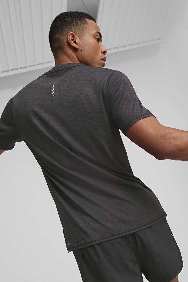 Puma RUN FAVORITE HEATHER TEE Siyah Erkek Kısa Kol T-Shirt