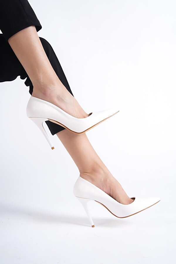Modabuymuş Beyaz Yüksek İnce Topuklu Stiletto Ayakkabı - Lapita